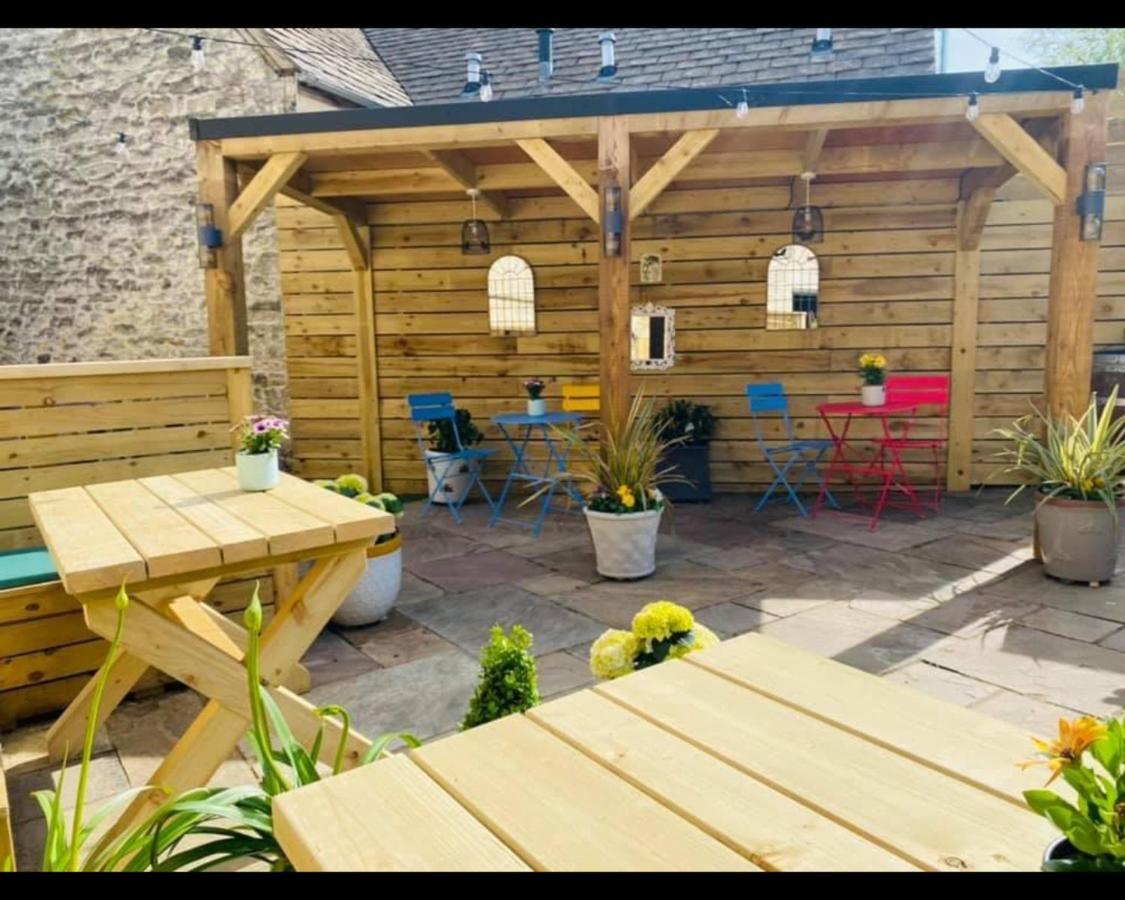 The Rose & Crown Farmhouse Kitchen Nympsfield Exterior foto